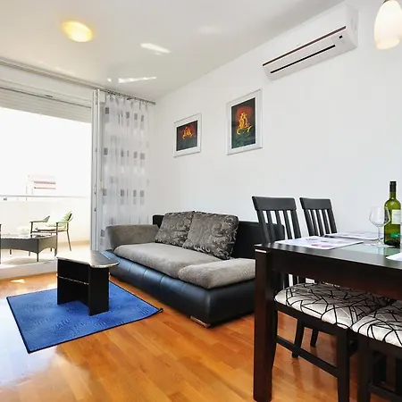 Ante Apartment